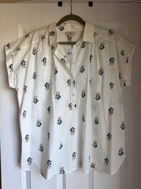 NWT LOFT White short sleeve collared pullover shirt